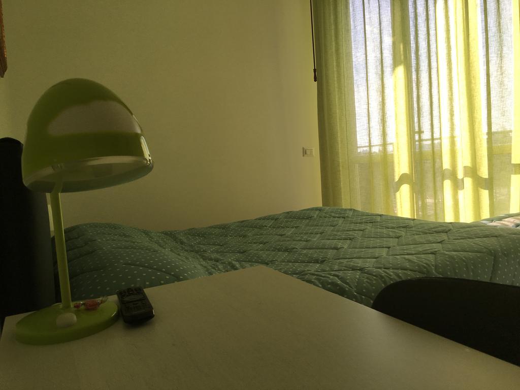 Floor Rentrooms Neapel