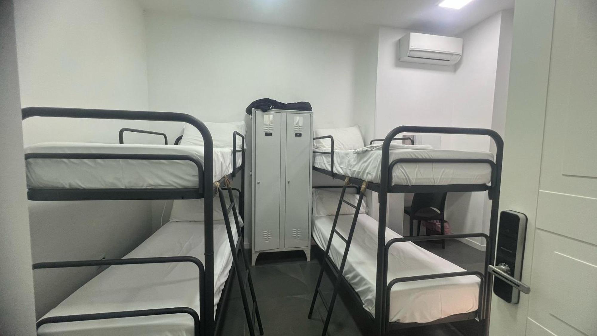 Floor Rentrooms 3* Neapel