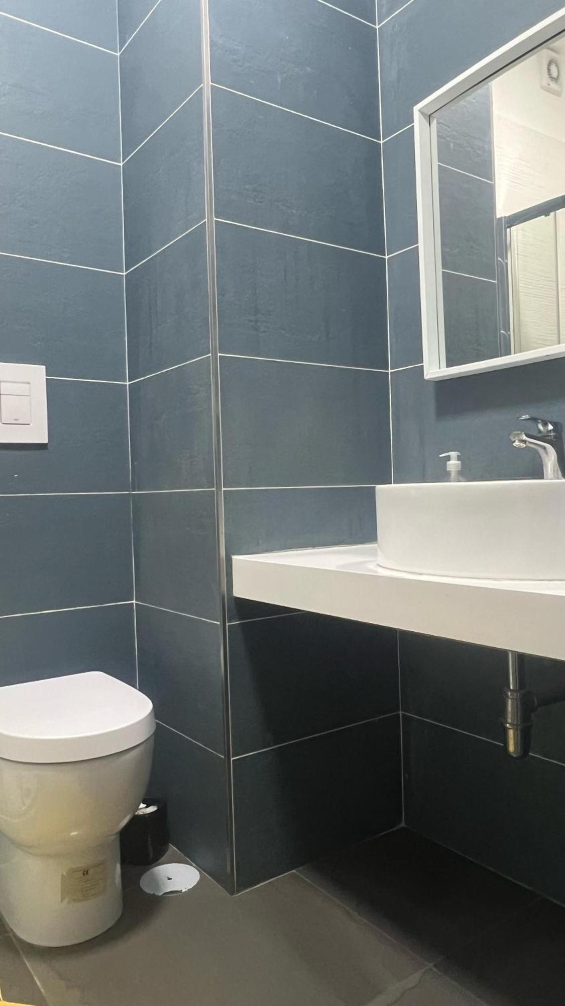 Top Floor Rentrooms